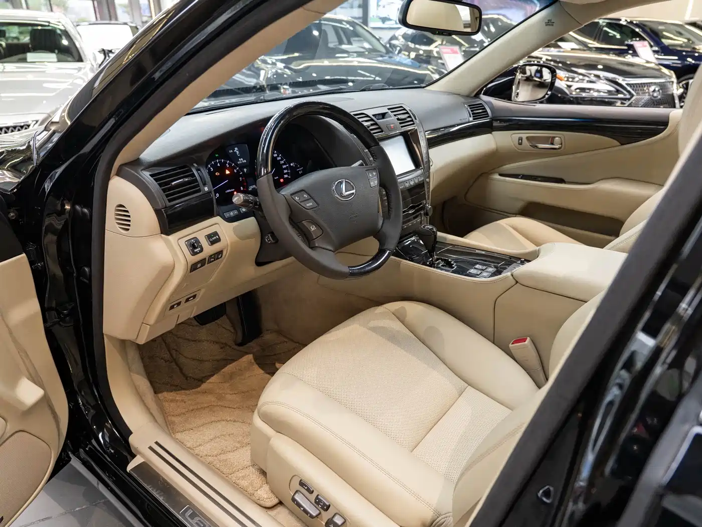 Lexus LS 2007 2006 460L Premium Edition
