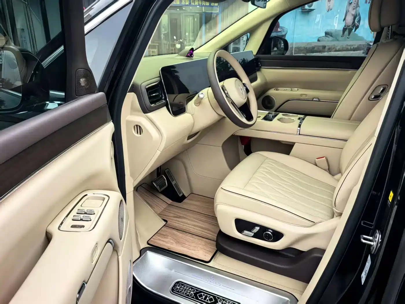 Zhijie Zunjie MPV 2026 2026 Model Mid-Range Edition