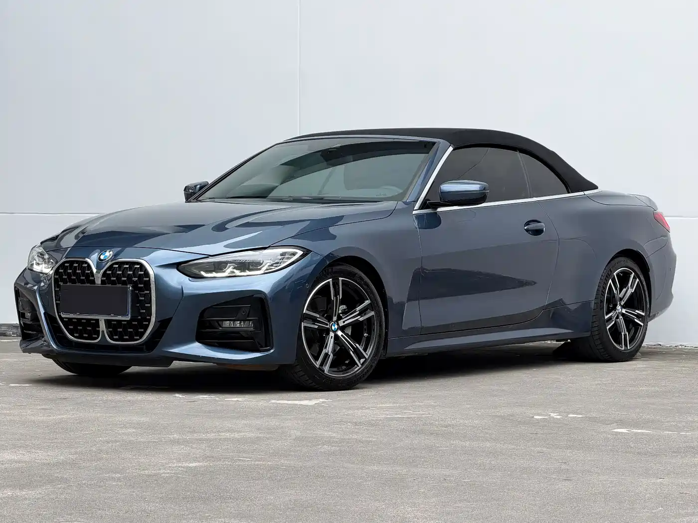 BMW 4 Series 2022 425i Convertible M Sport Package фото 11
