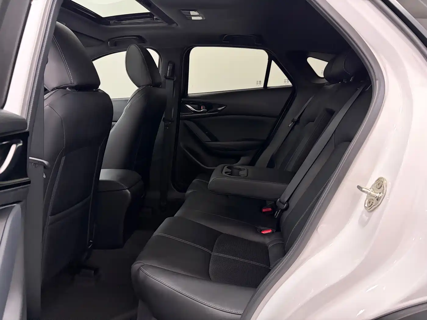 Mazda CX-4 2023 2021 2.0L Auto FWD Skyactiv Explorer Edition
