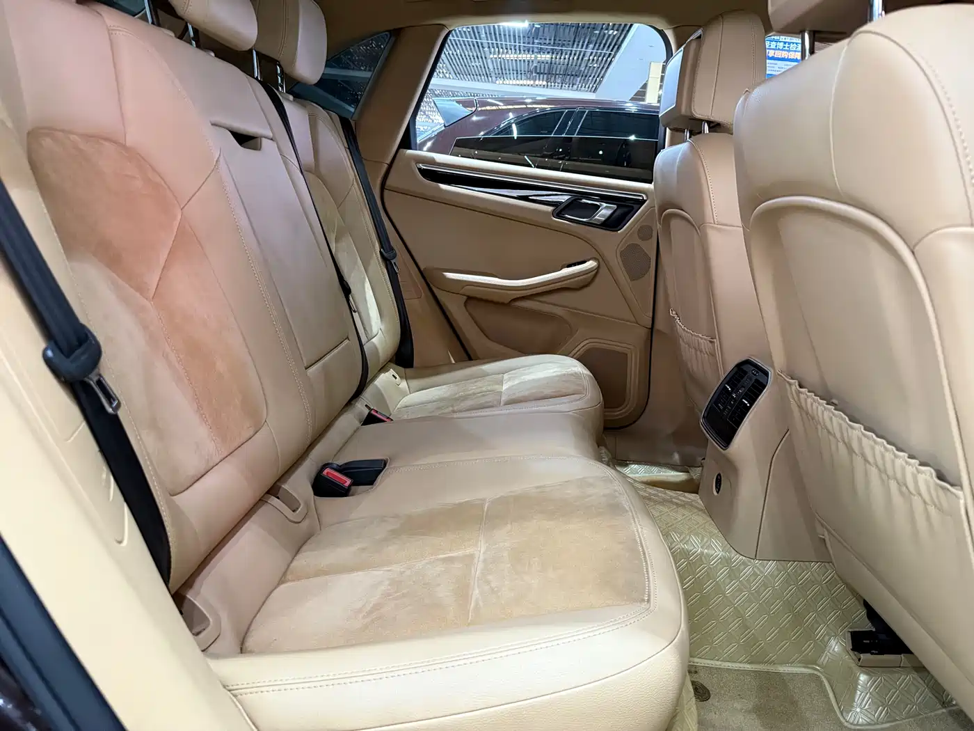 Porsche Macan 2017 Macan S 3.0T фото 23