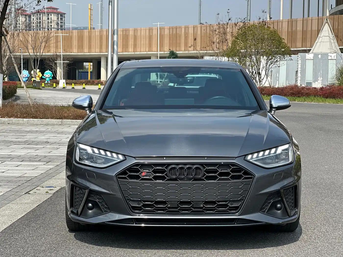 AUDI S4