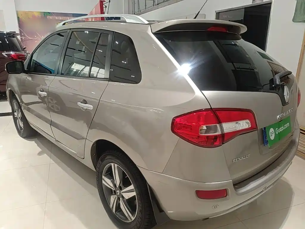 Renault Koleos (Import) 2015 2014 2.5L 4WD Comfort Edition