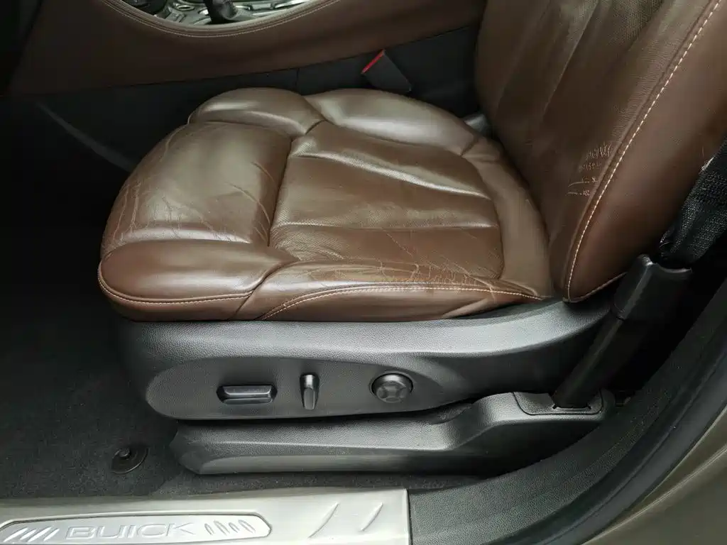 Фото 20 - Buick Envision Plus