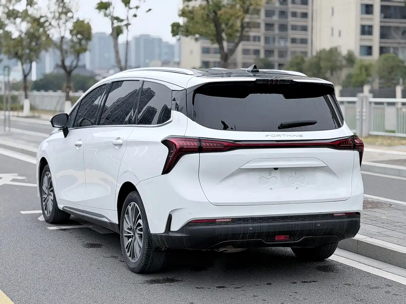 DONGFENG POPULAR YACHTS