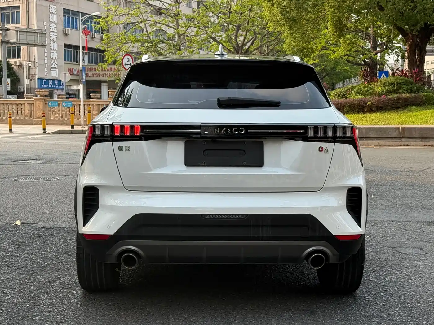 Lynk & Co 06 2020 1.5T Halo фото 6