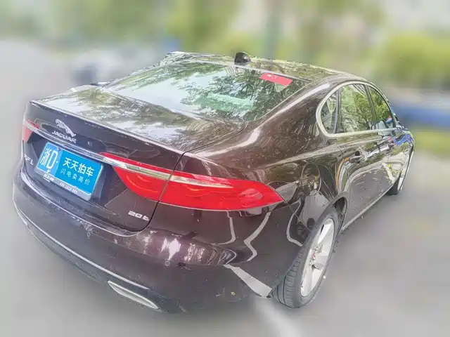 Jaguar XFL 2019 XFL 2.0T 200PS FWD Elite Edition — фото 5
