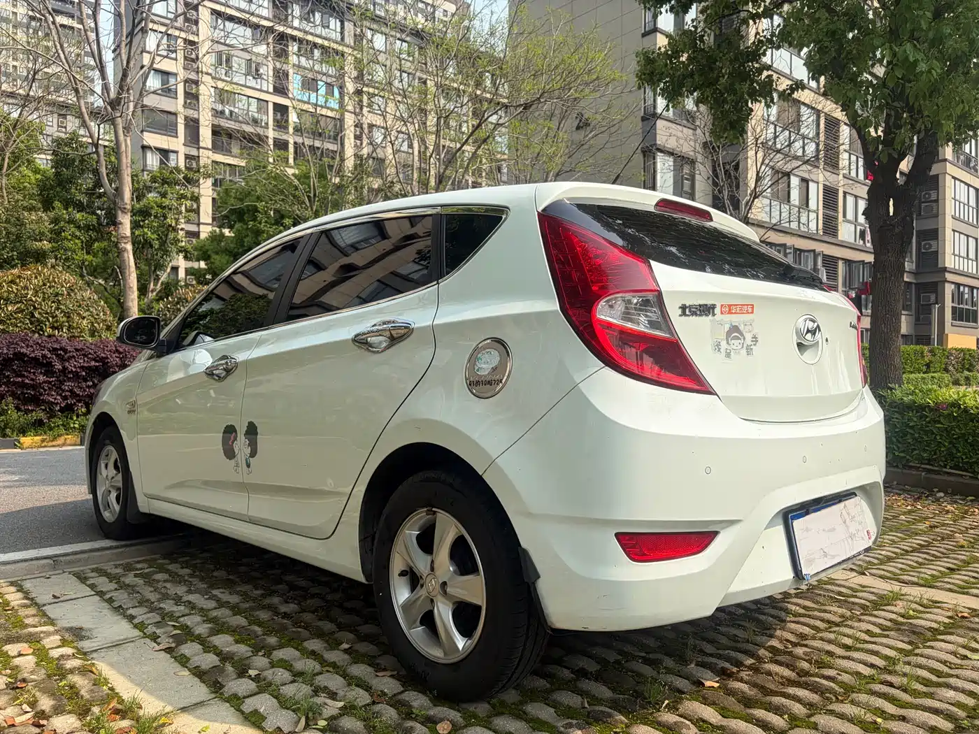 Hyundai Reina 2015 2014 Model 1.4L Automatic GLX