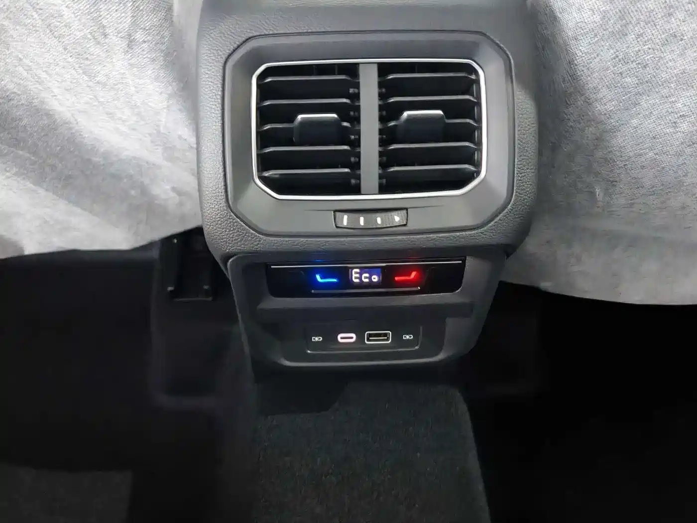 Volkswagen Tiguan, миниатюра 18