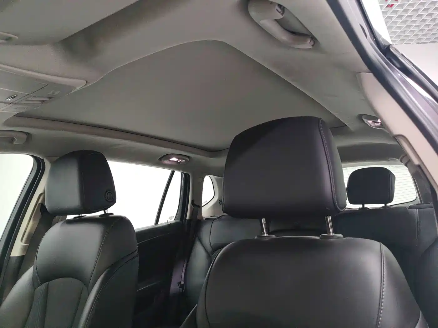 Buick Envision Plus 2018 20T 2WD Leading фото 4
