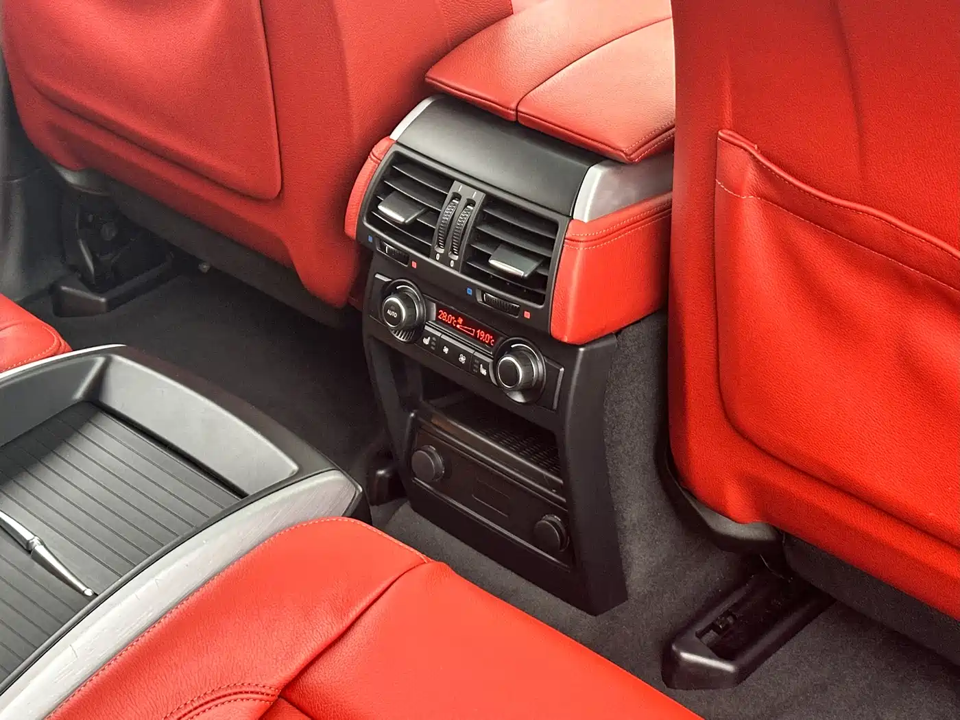 BMW X6 M 2013 X6 M фото 29