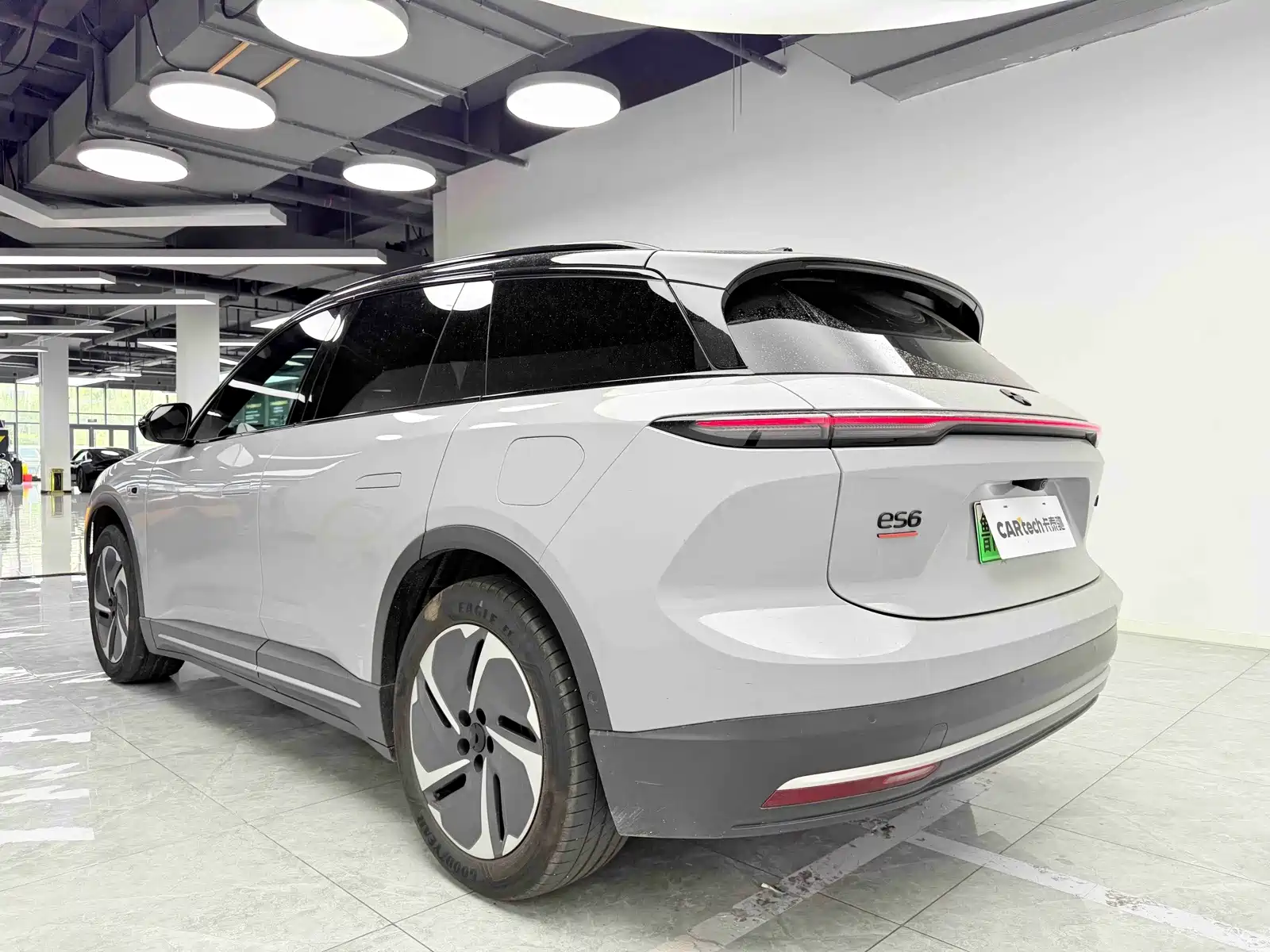 Фото 4 - NIO ES6