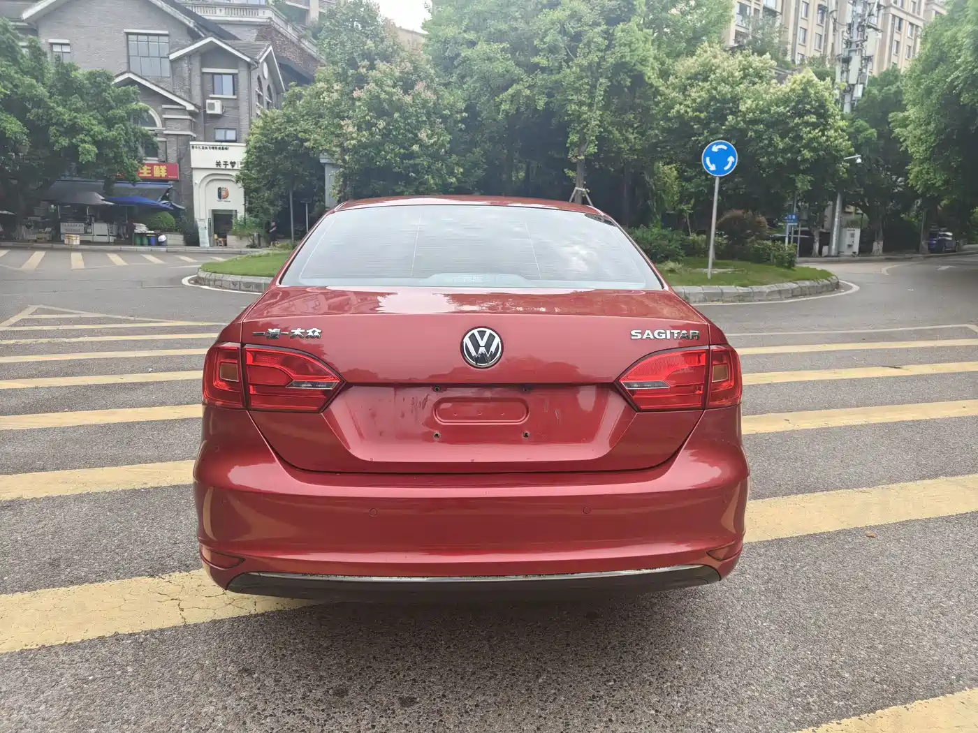 Фото 8 - Volkswagen Sagitar