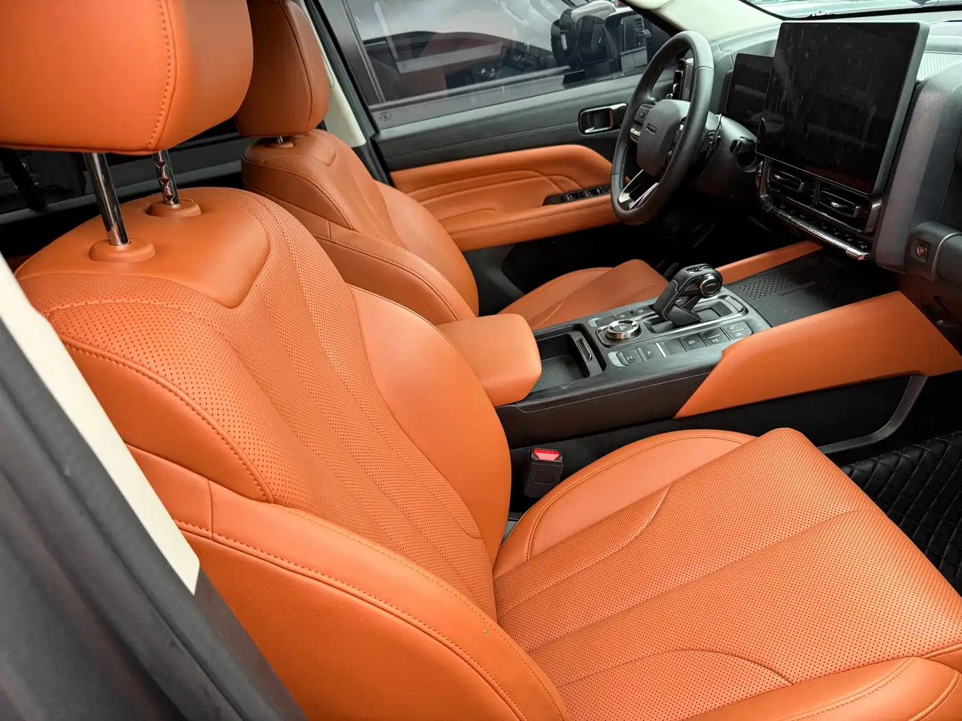 Photo 15 - Haval H9