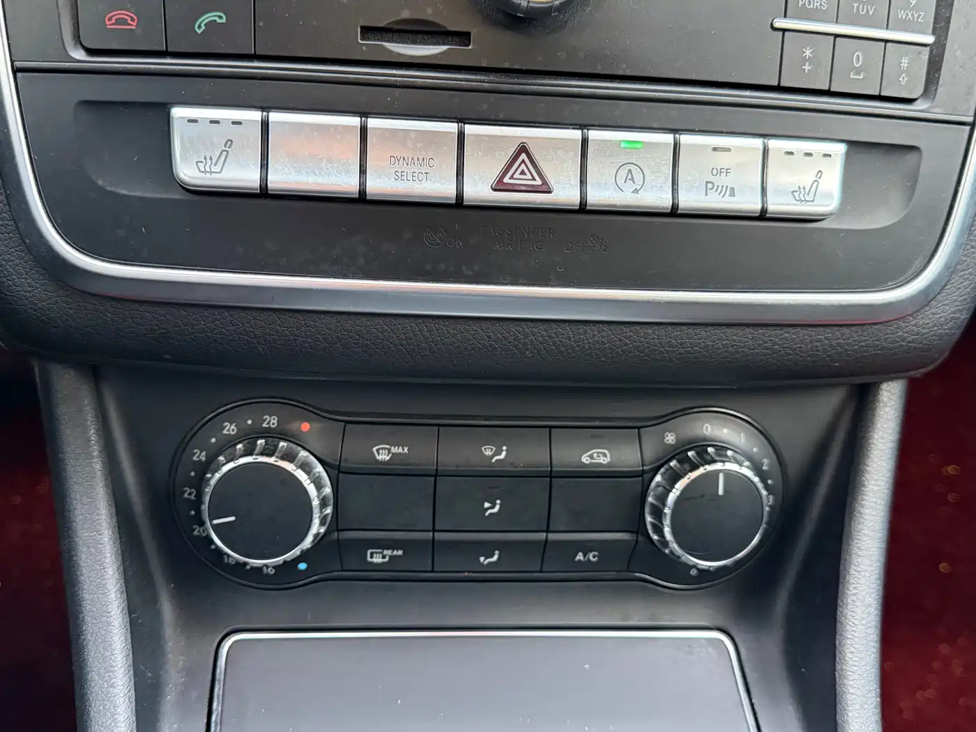 Mercedes-Benz CLA (Import) 2018 CLA 220 4MATIC фото 14
