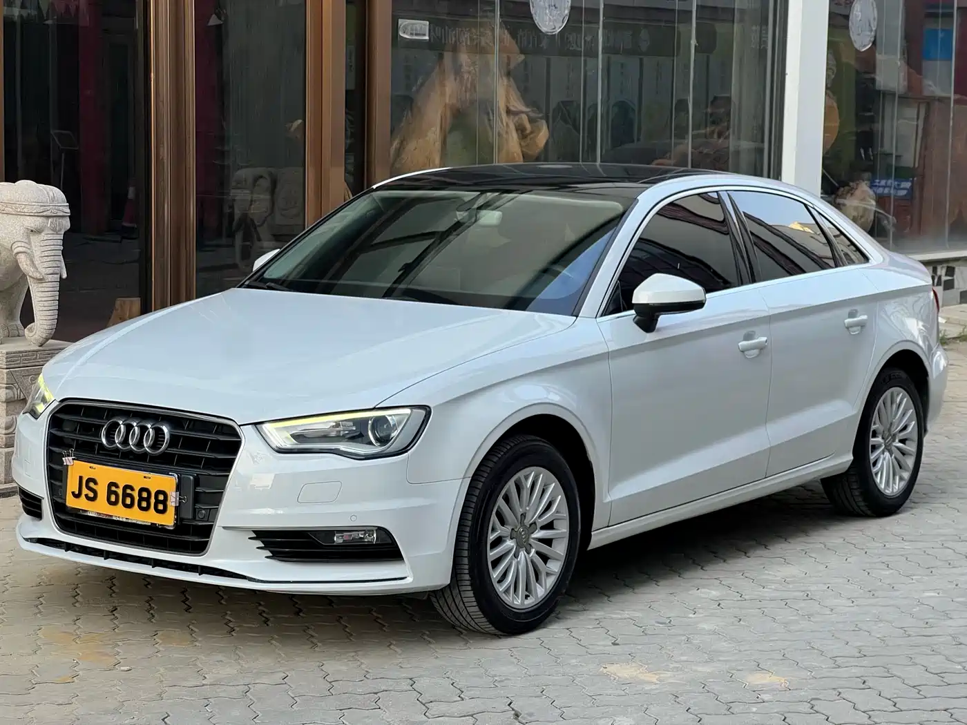Audi A3 2015 Limousine 35 TFSI Millionth Anniversary Intelligent Leader Type