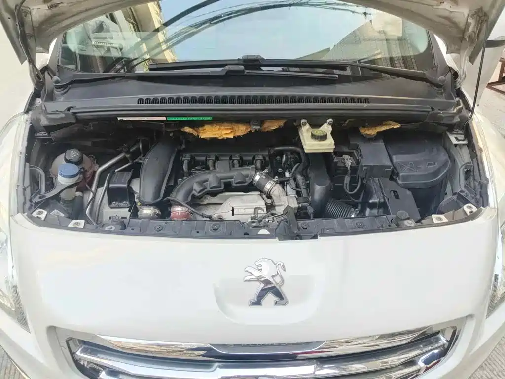 Photo 3 - Peugeot 3008