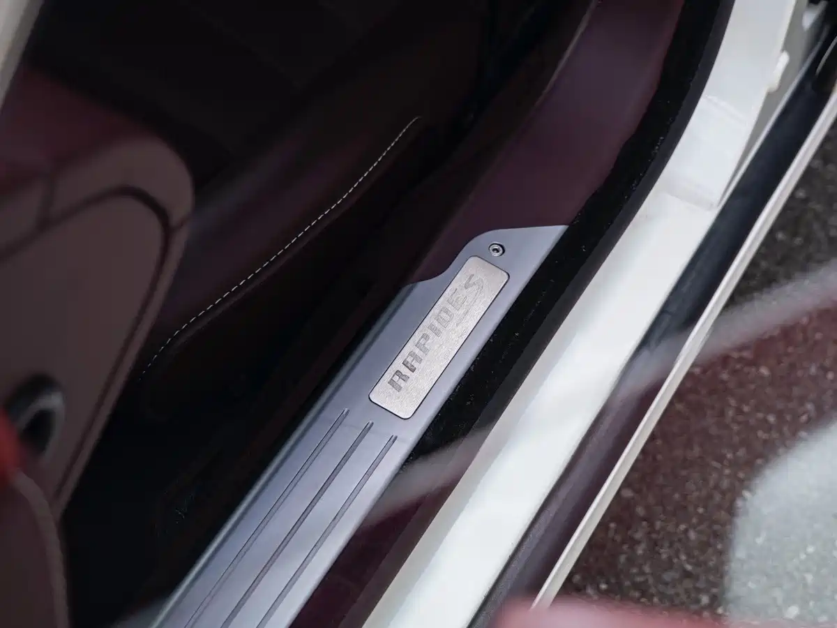 Aston Martin Rapide 2014 2013 6.0L S