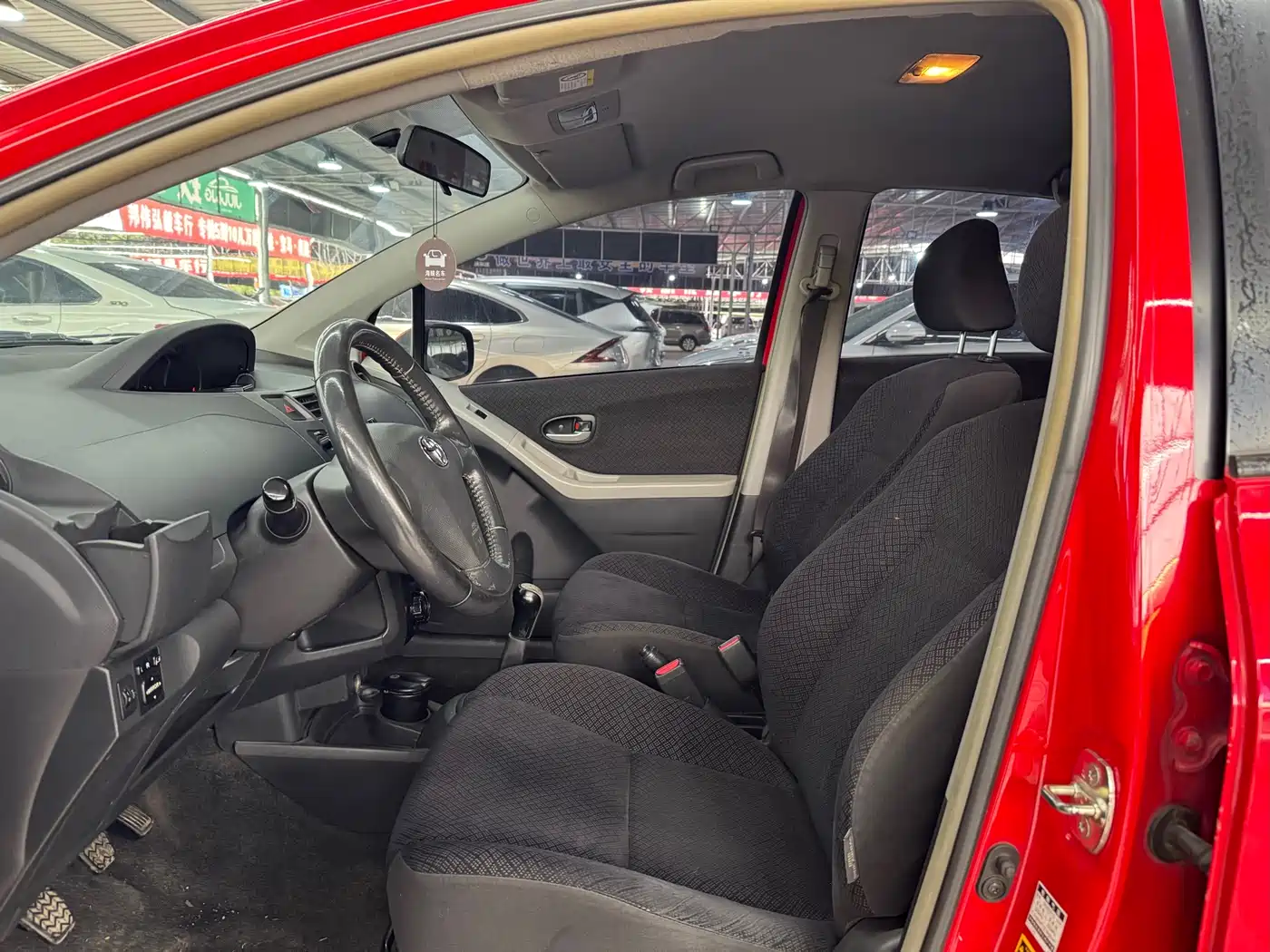 Toyota Yaris 2008 1.6RS Manual Premium Edition фото 4