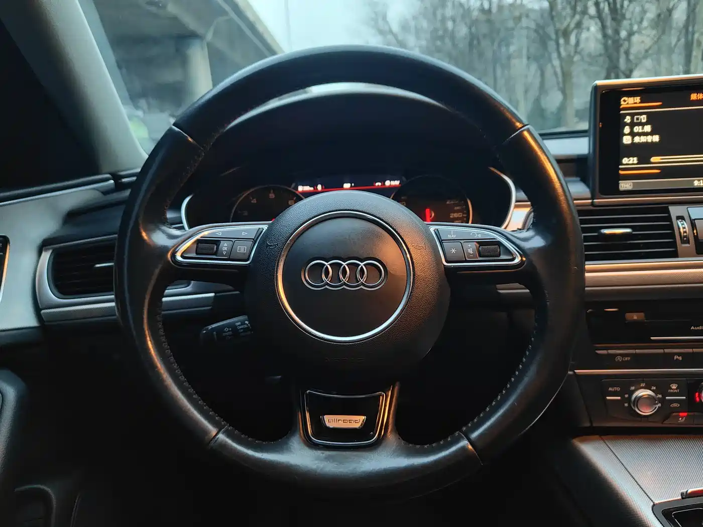Audi A6 (Import) 2015 3.0T allroad quattro фото 8