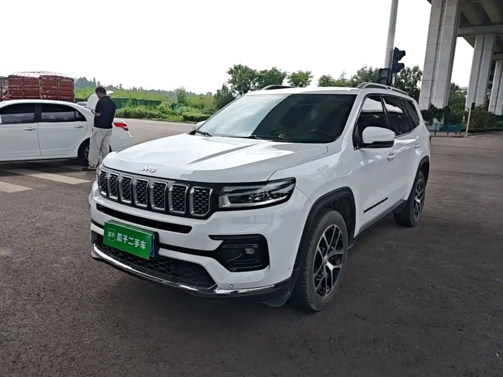 2022 Jeep Grand Commander