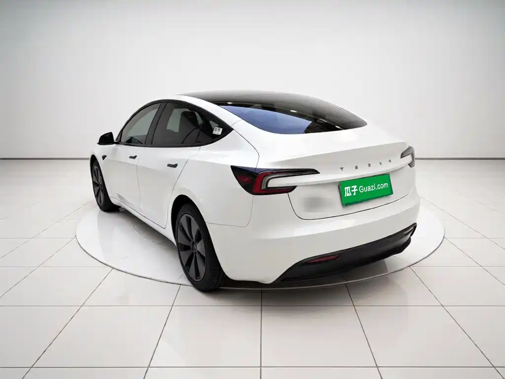 2026 Tesla Model 3
