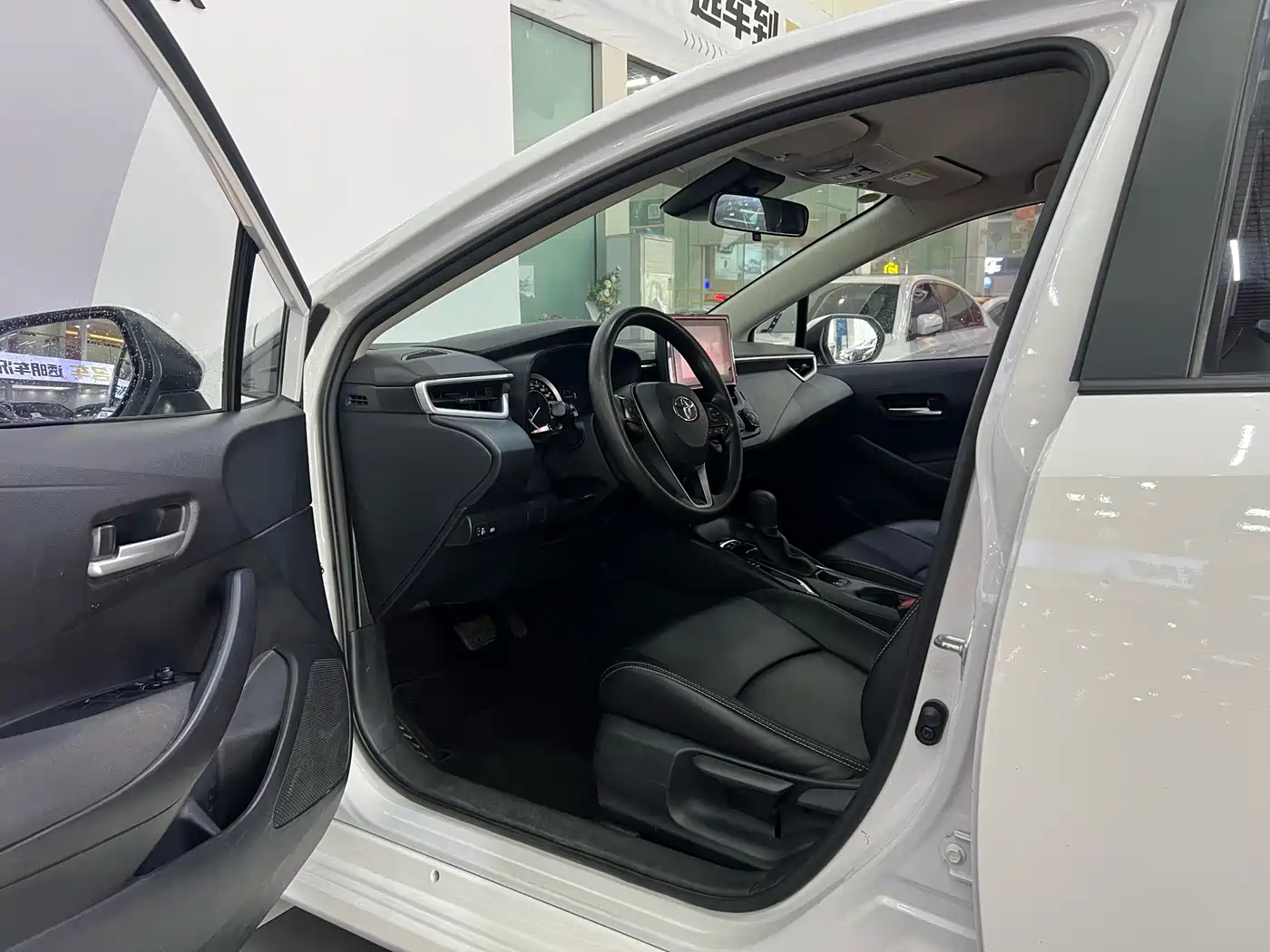 Toyota Corolla 2021 1.2T S-CVT Elite Edition фото 18