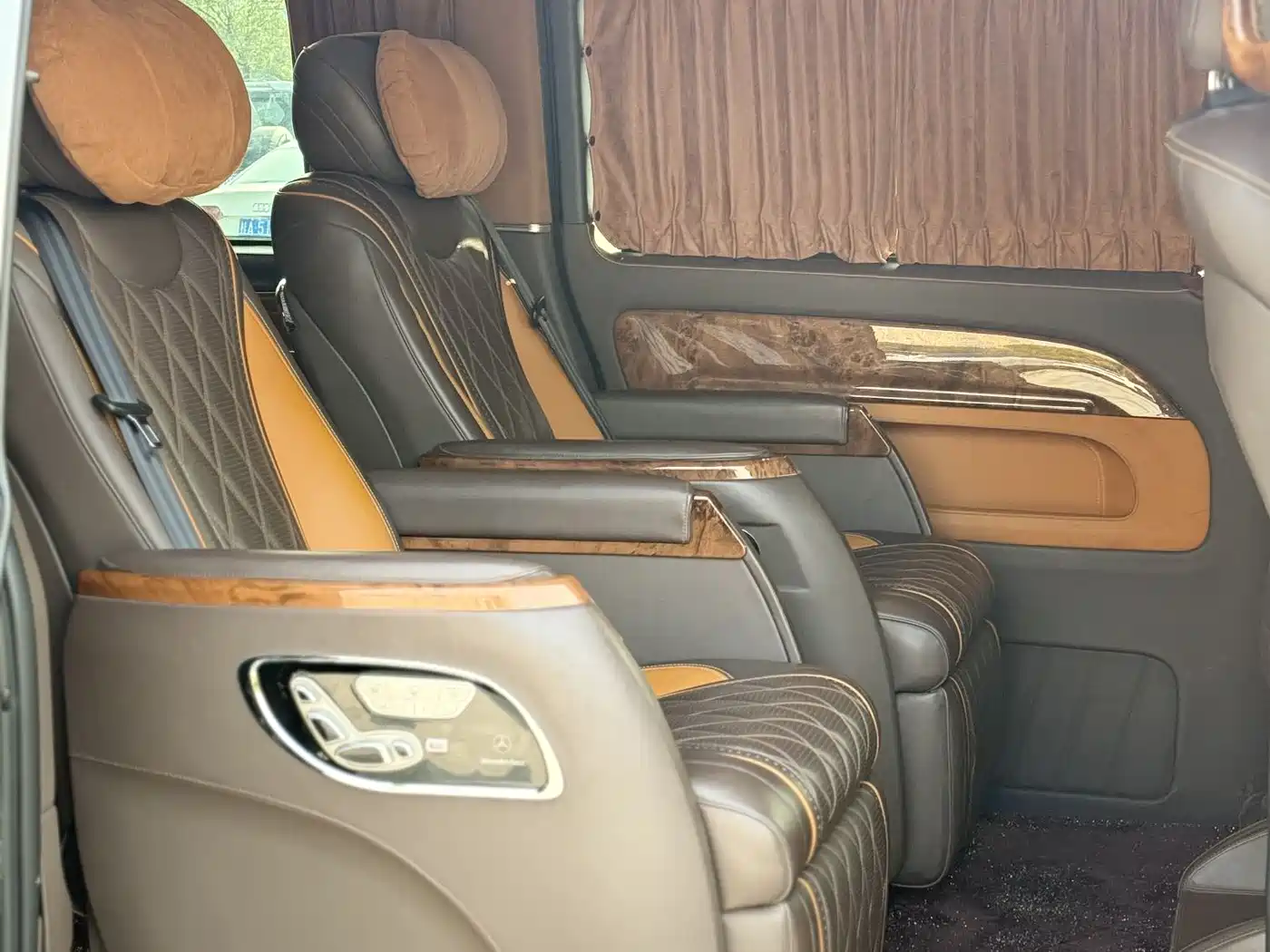 Mercedes-Benz Vito 2020 2.0T Business Edition (7-seater) фото 8