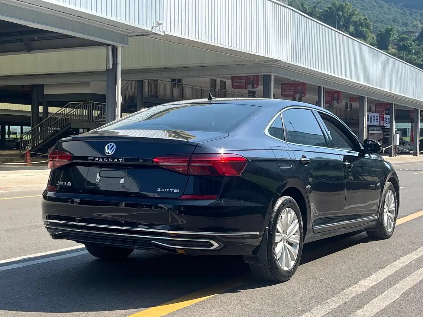 Volkswagen Passat 2019 330TSI Elite Version China VI фото 10