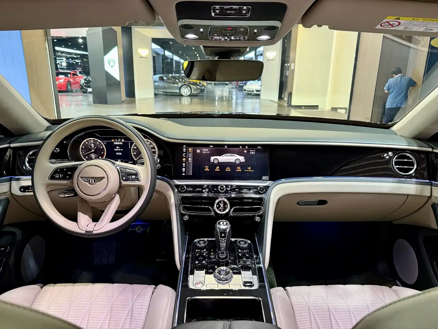 Bentley Flying Spur 2024 2021 4.0T V8 Standard Version