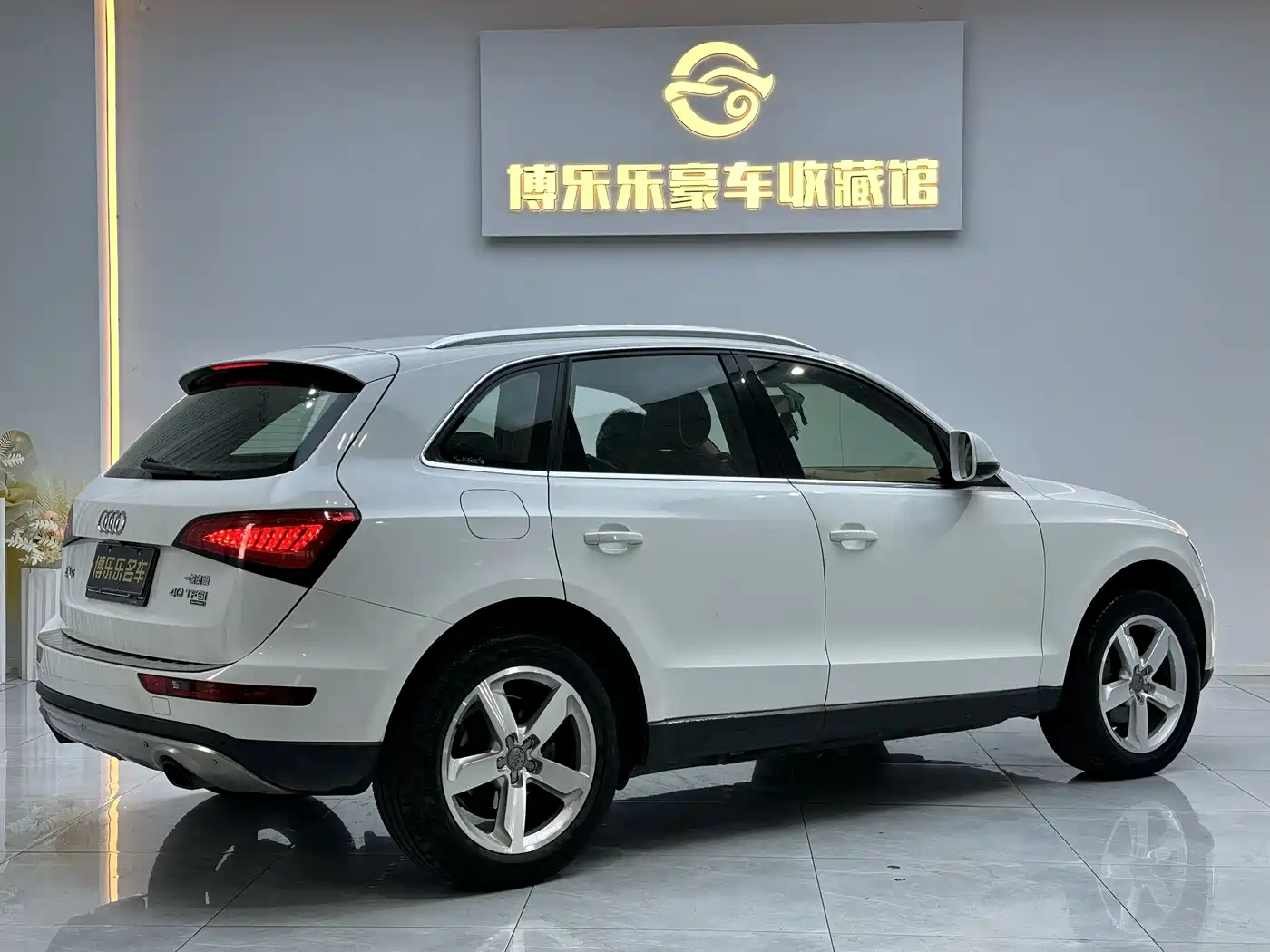 Audi Q5 2013 40 TFSI Technology фото 9