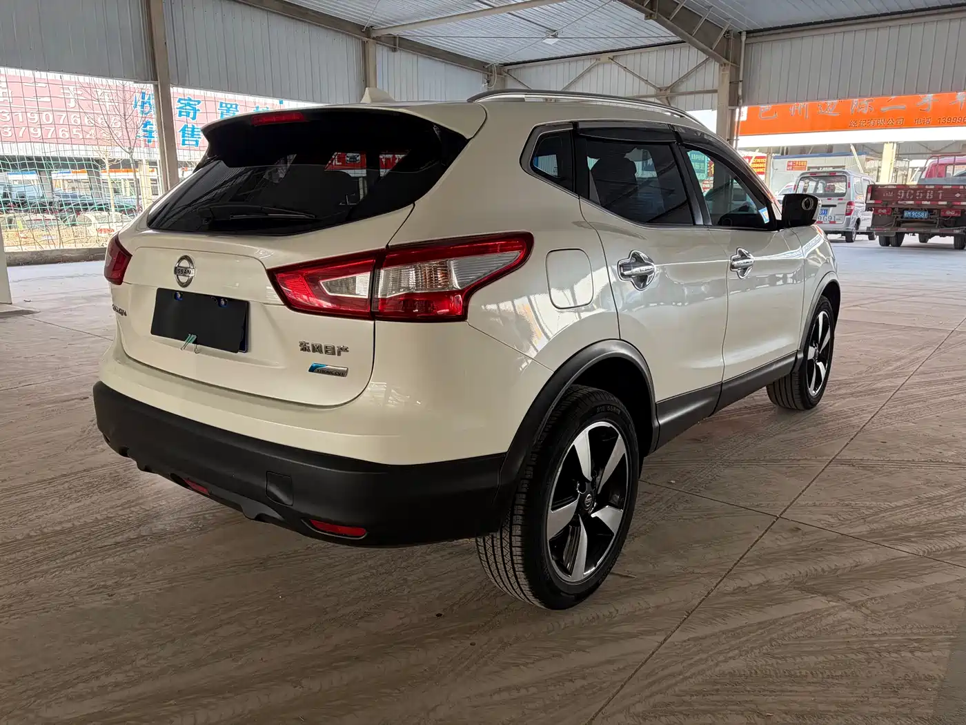 NISSAN QASHQAI
