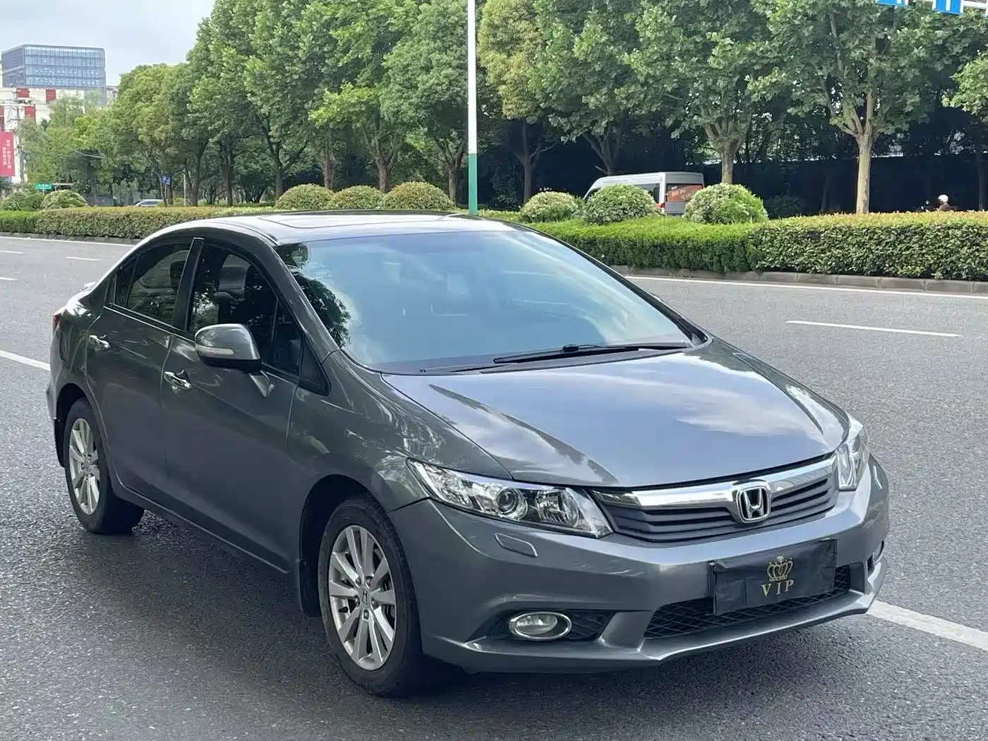 Фото 3 - Honda Civic