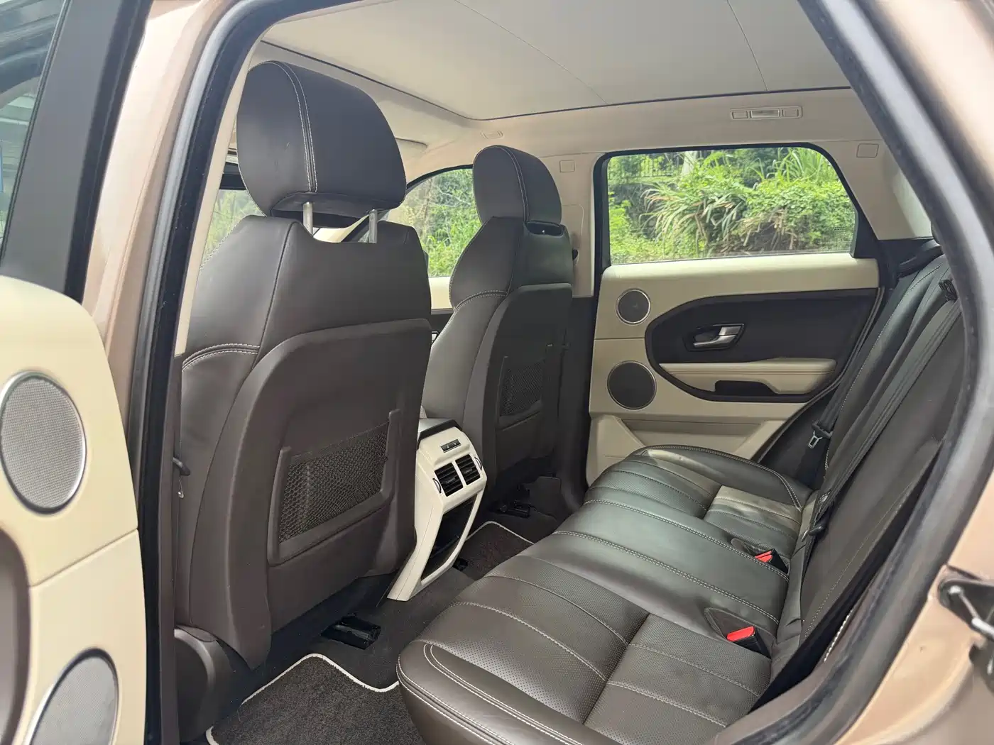 Land Rover Range Rover Evoque (Import) 2015 2015 2.0T Glorious Genesis Limited Edition