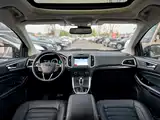 Фото 10 - Ford Edge
