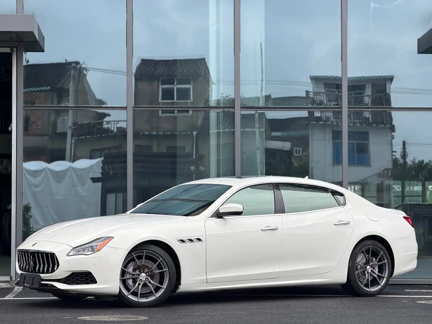 Maserati Quattroporte