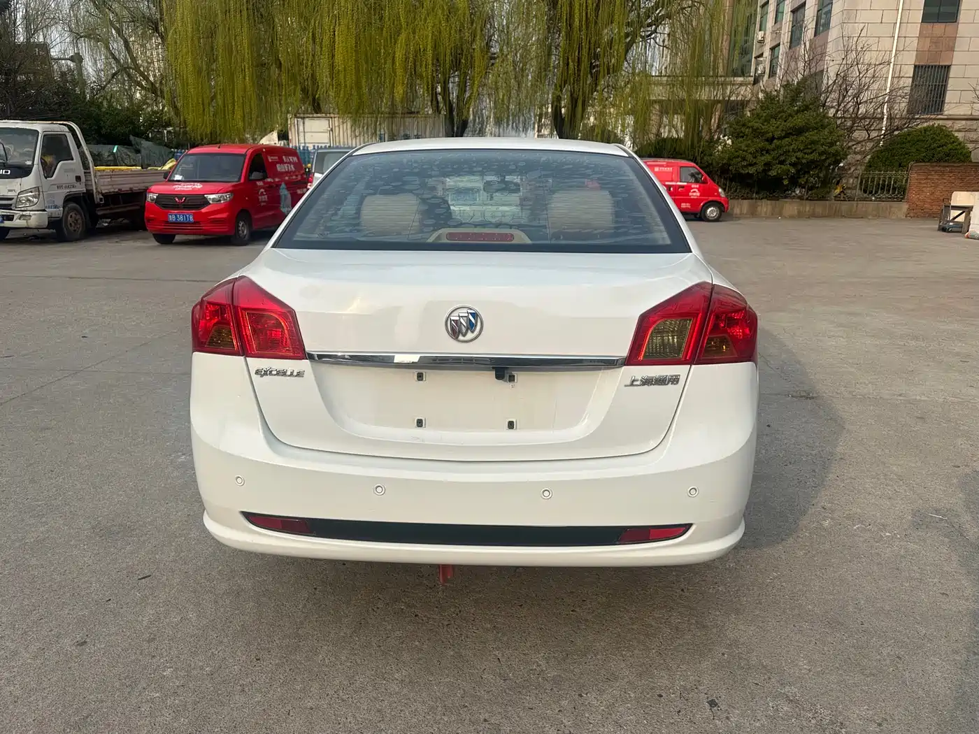 Photo 5 - Buick Excelle