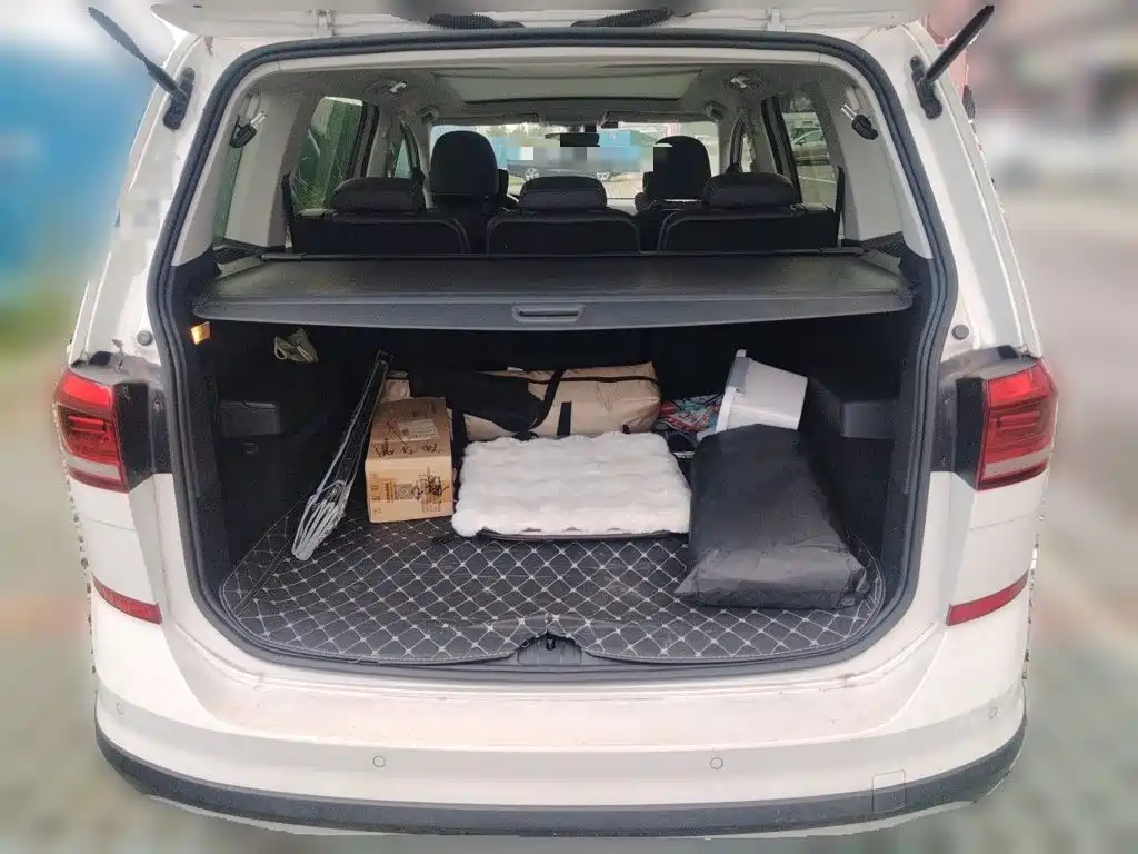 Volkswagen Touran 2022 2021 Touran L 280TSI DSG Cross Edition 7-seater