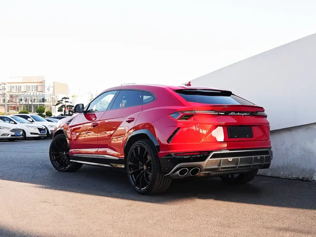Lamborghini Urus 2021 4.0T V8 фото 4