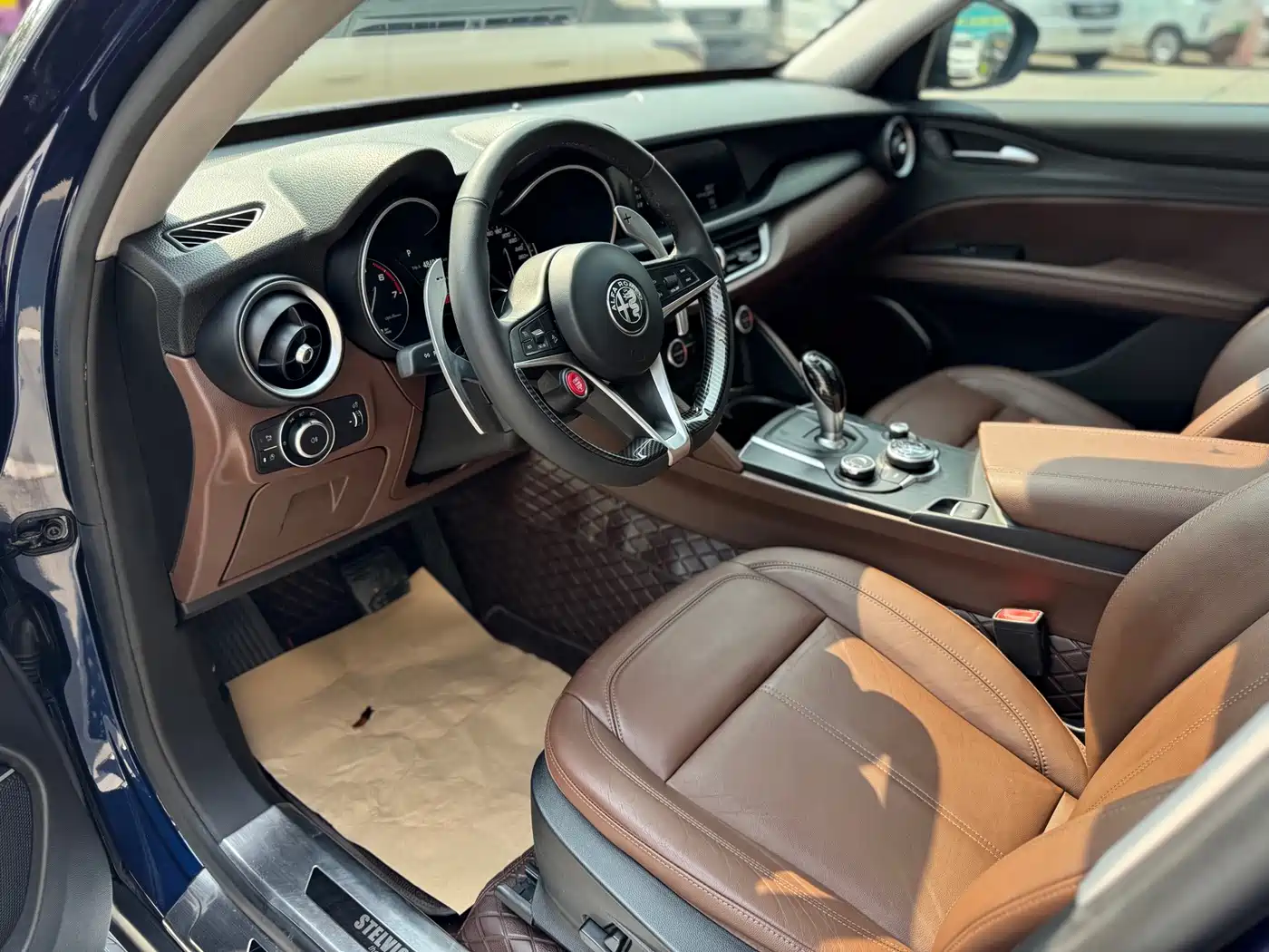 Alfa Romeo Stelvio 2019 2017 2.0T 200HP Elite