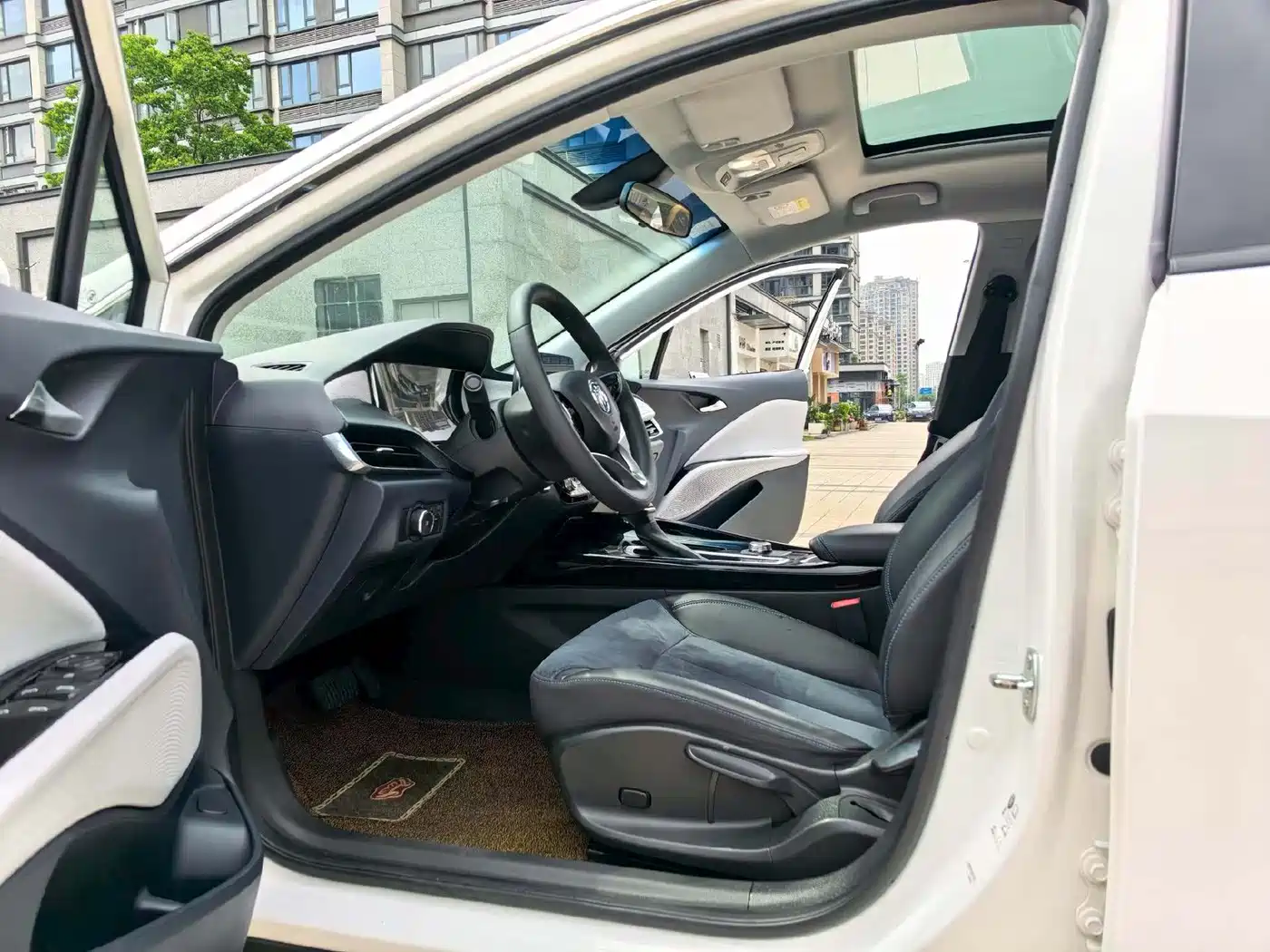 Buick Velite 6 2019 Connected Smart Edition фото 5