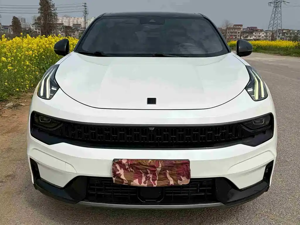 Lynk & Co 05 2022 2.0TD 4WD Power Halo фото 2