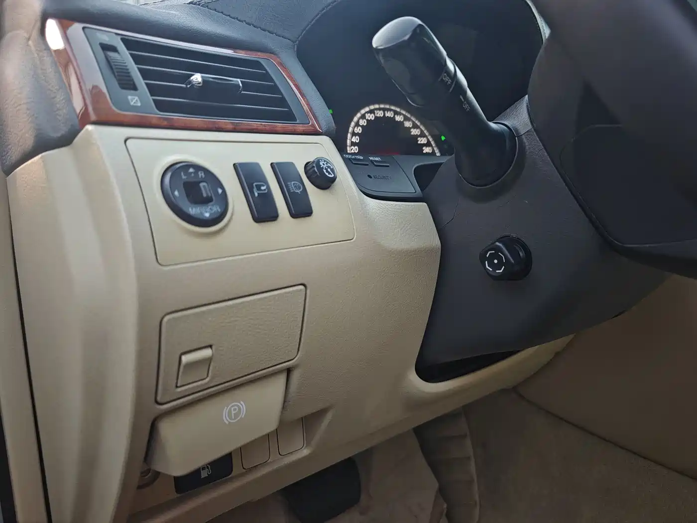 Toyota Crown 2007 2.5L Royal Leather Edition фото 18