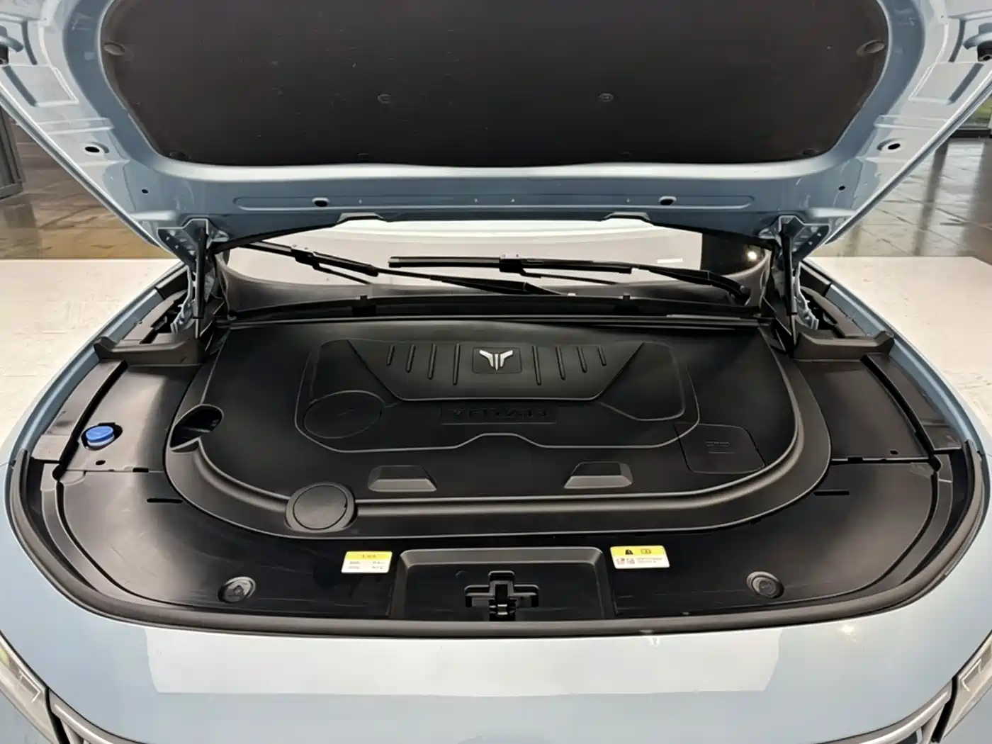 Voyah Auto VOYAH FREE 2021 2021 AWD Standard Range Extender Exclusive Luxury Package