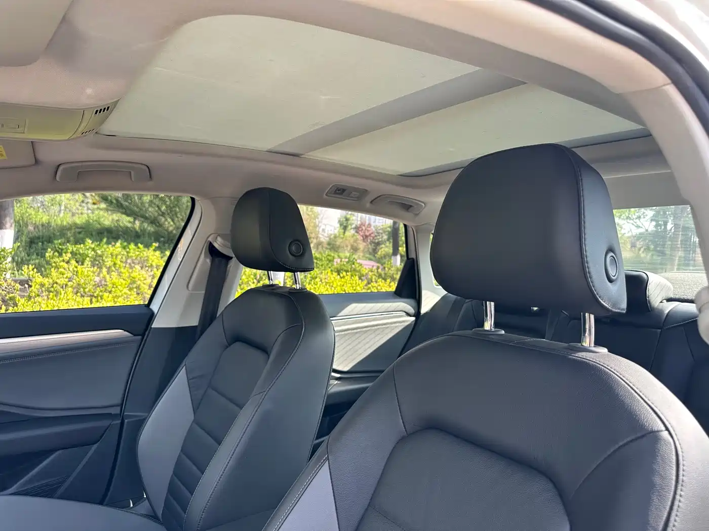 Volkswagen Sagitar 2021 280TSI DSG Surpassing Edition фото 10