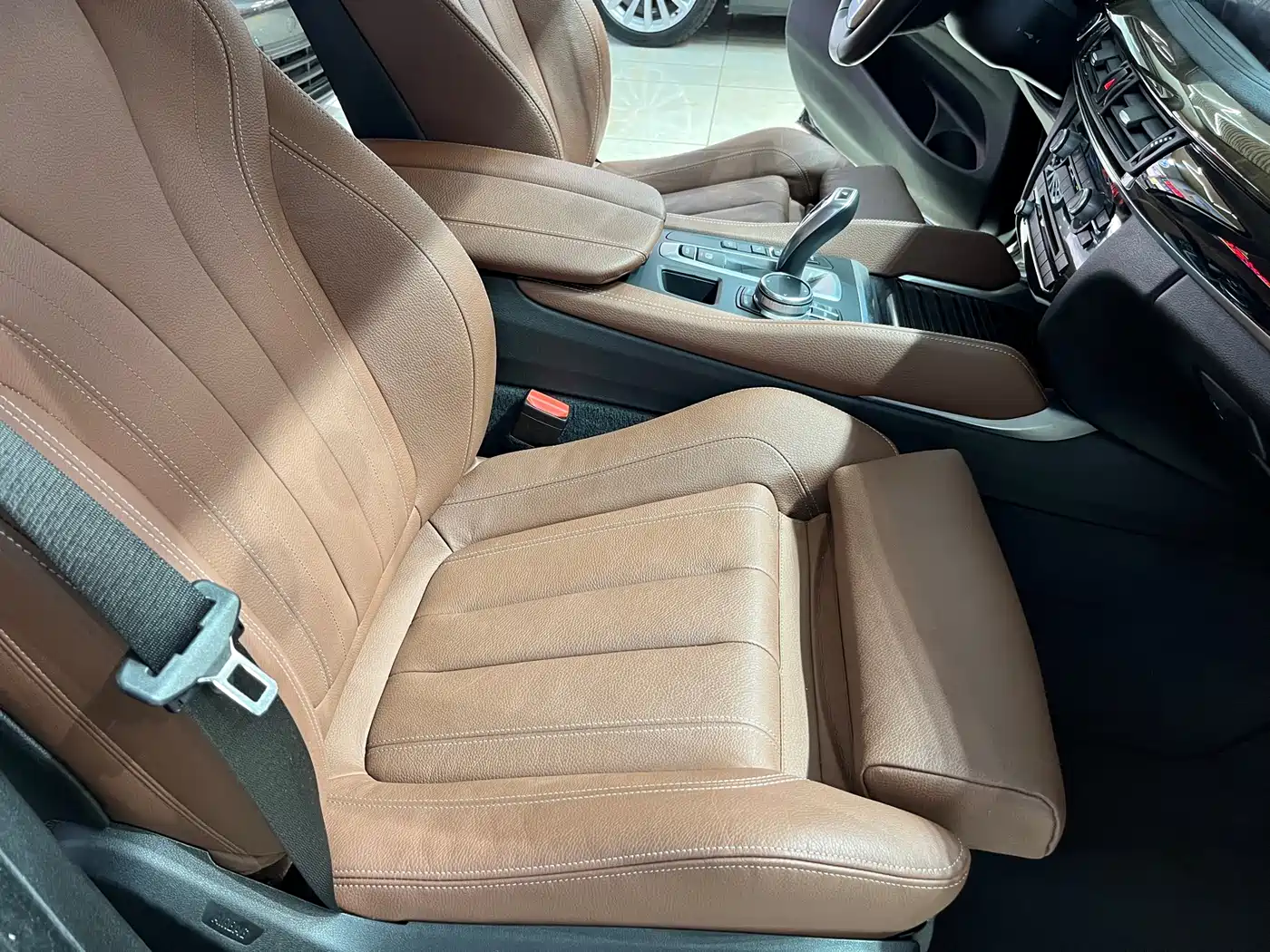 BMW X6 2017 xDrive28i фото 21
