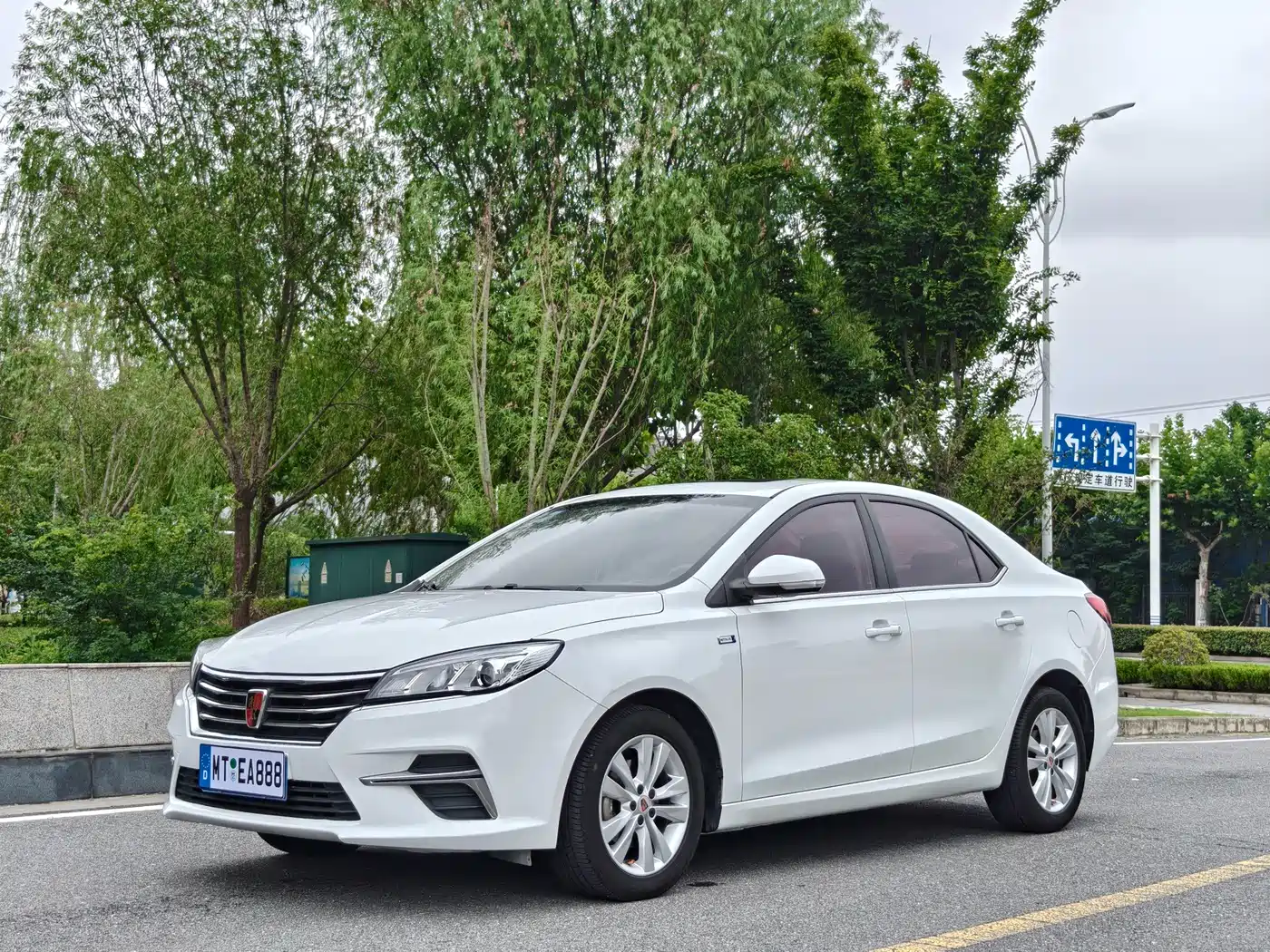 Roewe 360 2018 2018 PLUS 1.5L Automatic Exclusive Edition