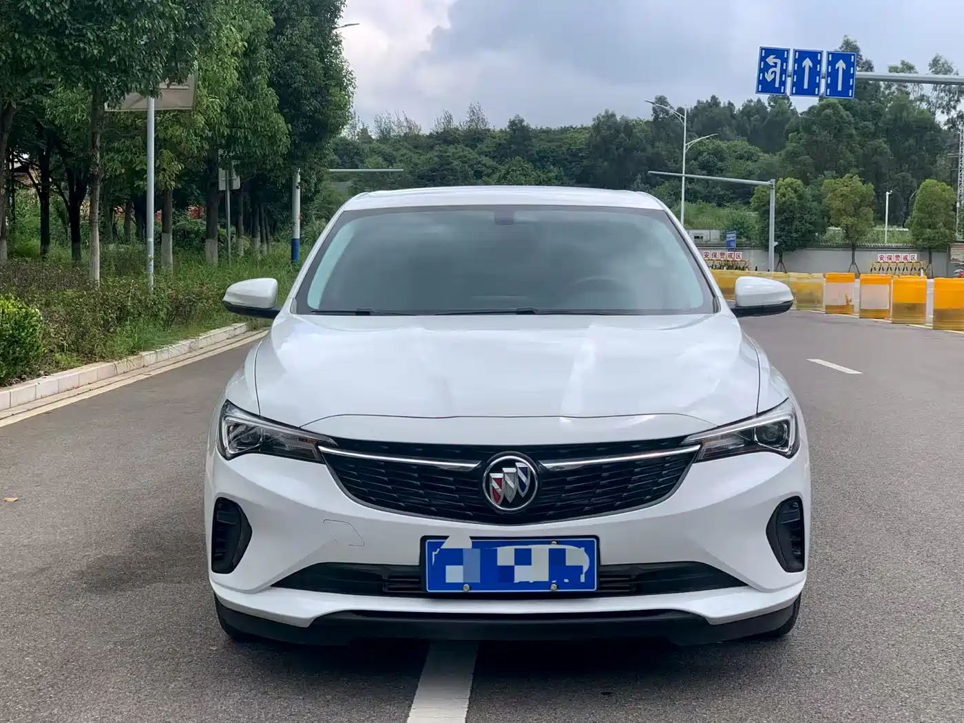 Buick Verano 2024 2023 Pro Joy Edition
