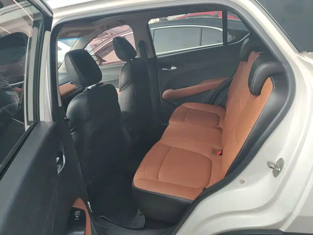 Baojun 510 2018 2017 1.5L Auto Luxury