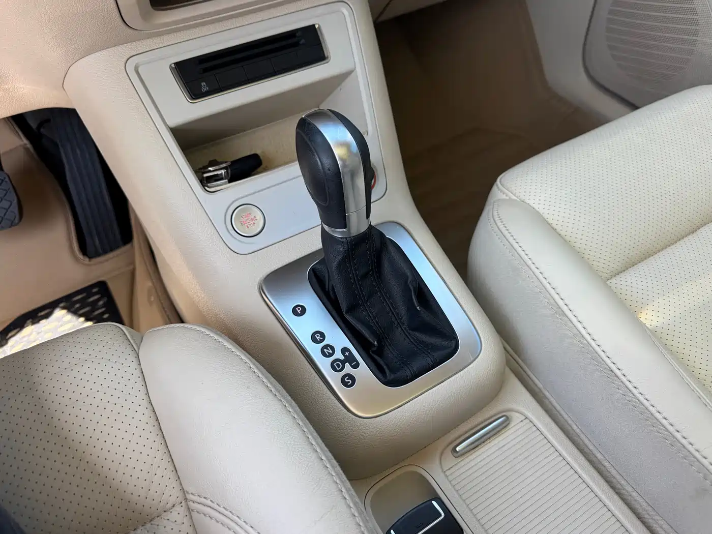 Volkswagen Tiguan 2013 1.8TSI Automatic 2WD Luxury Model фото 9